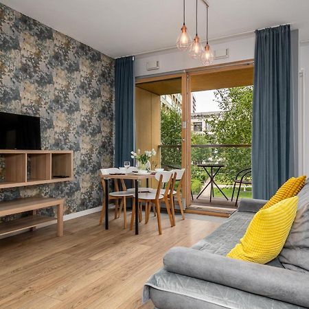 Apartamenty Sun & Snow 19 Dzielnica With Free Parking Warsaw Exterior photo