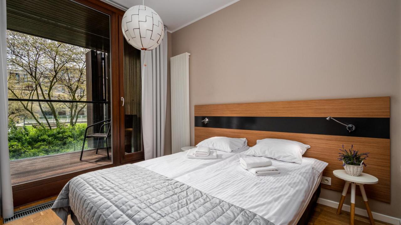 Apartamenty Sun & Snow 19 Dzielnica With Free Parking Warsaw Exterior photo