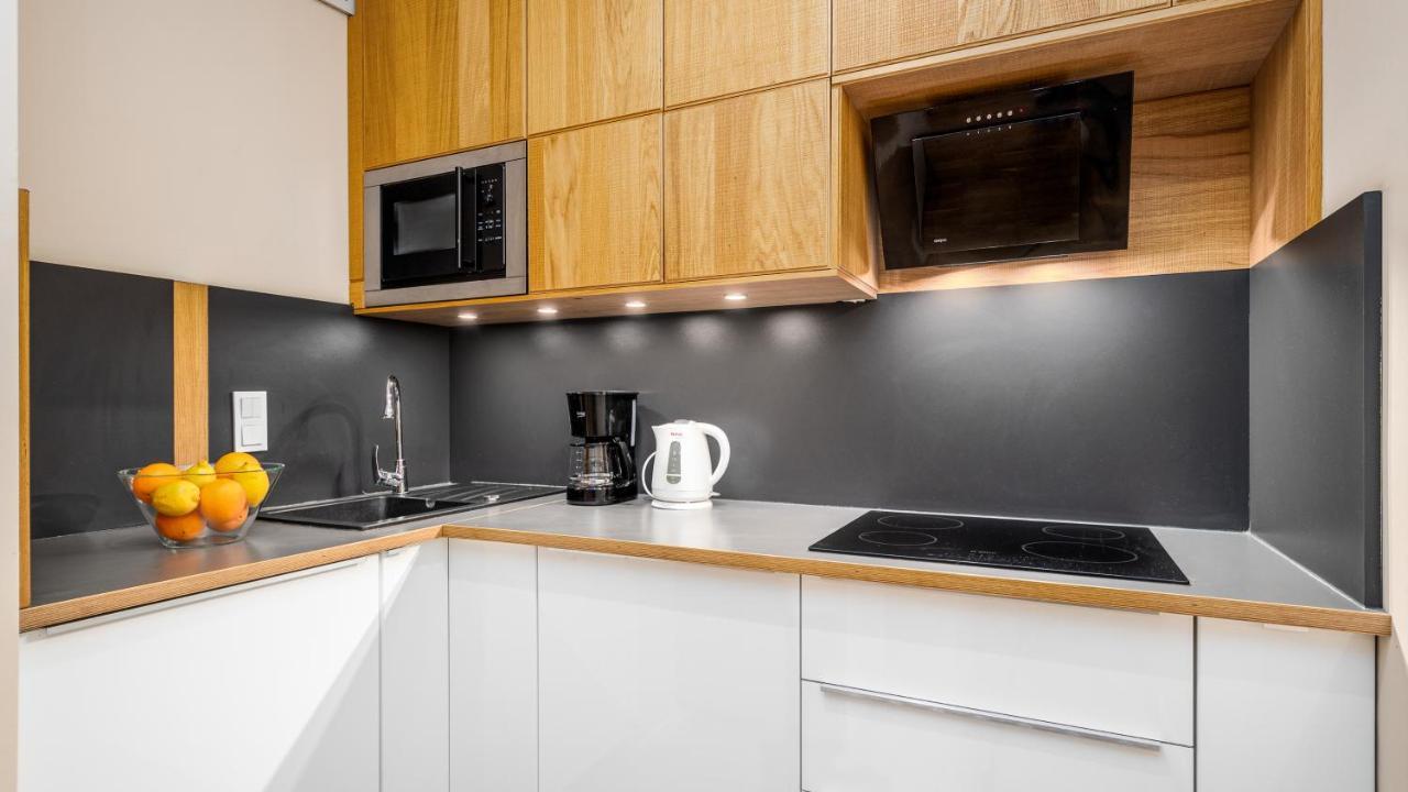 Apartamenty Sun & Snow 19 Dzielnica With Free Parking Warsaw Exterior photo