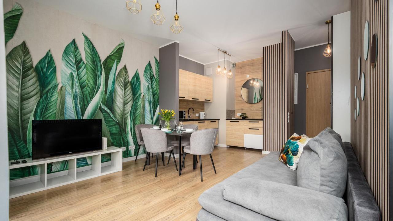 Apartamenty Sun & Snow 19 Dzielnica With Free Parking Warsaw Exterior photo