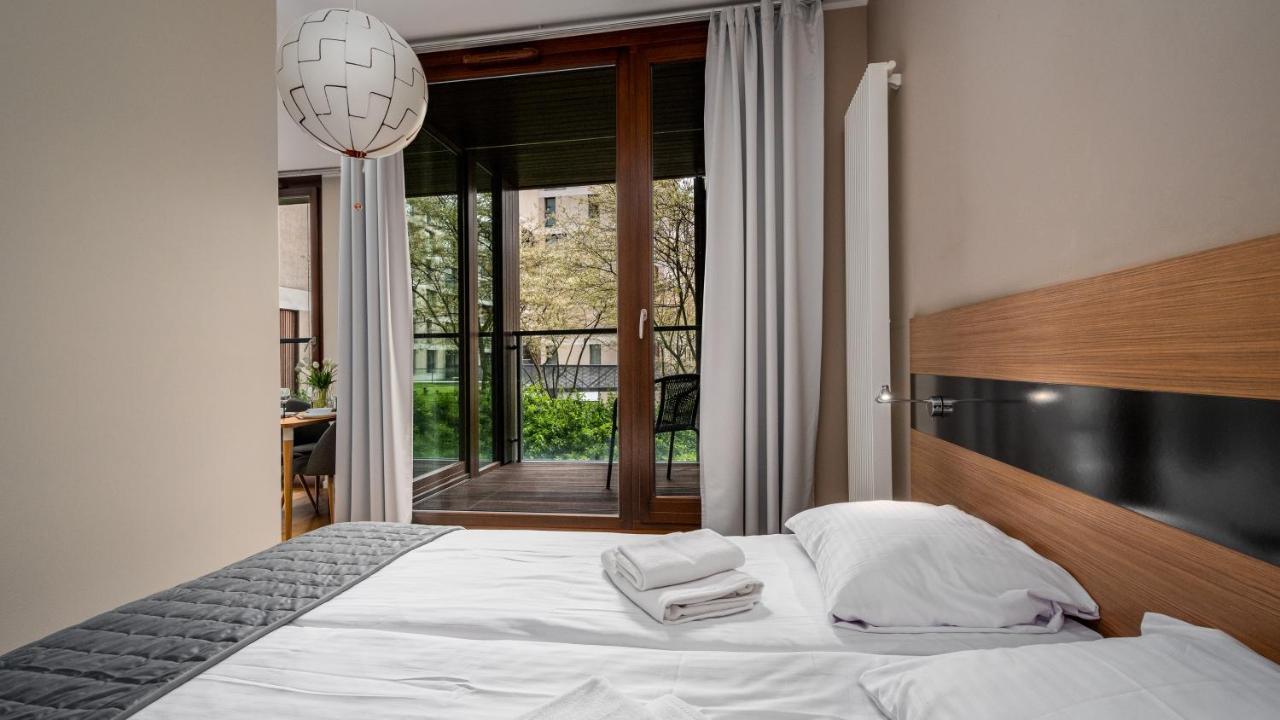 Apartamenty Sun & Snow 19 Dzielnica With Free Parking Warsaw Exterior photo